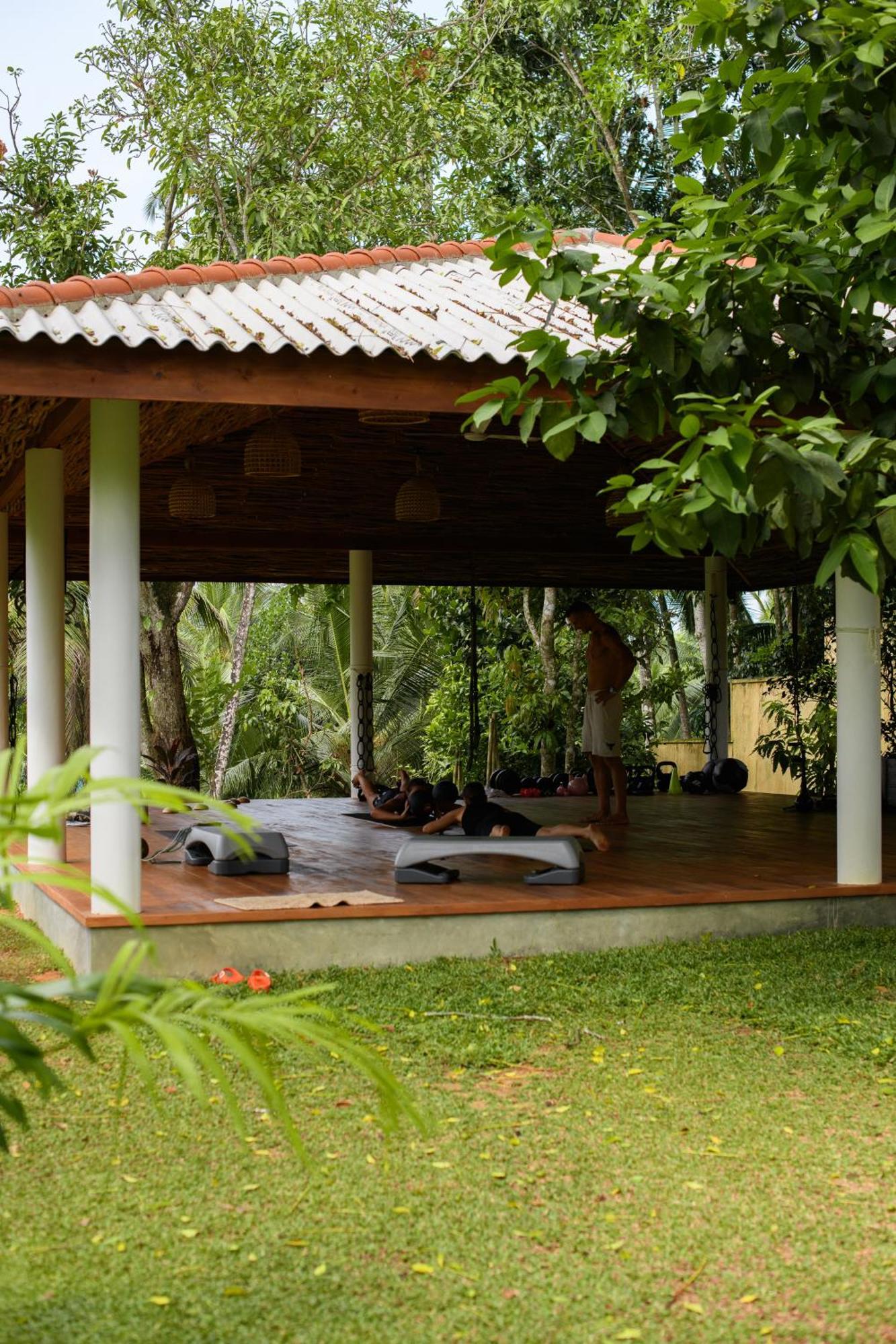 Roots Retreat Hotel Unawatuna Kültér fotó