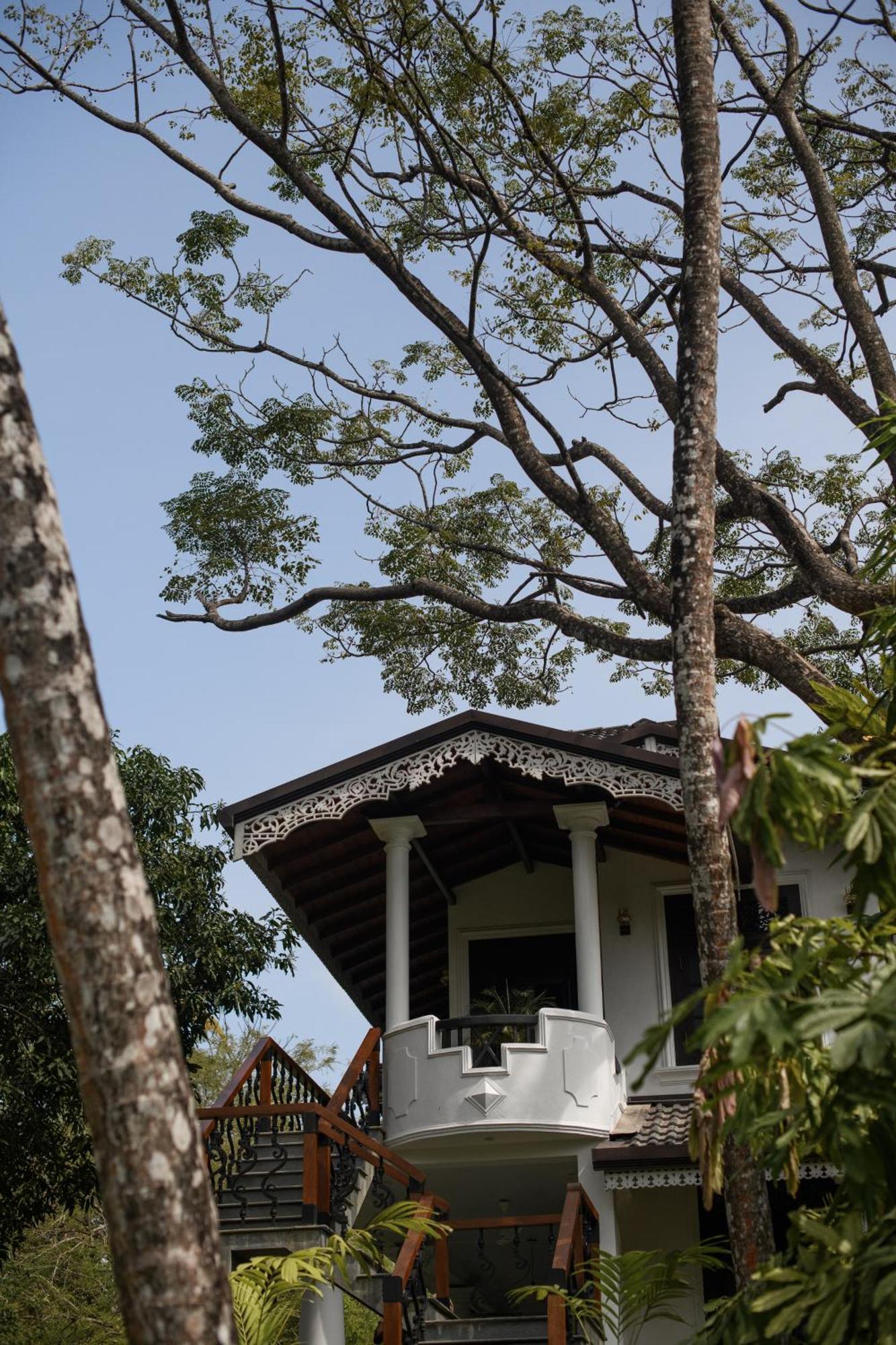 Roots Retreat Hotel Unawatuna Kültér fotó