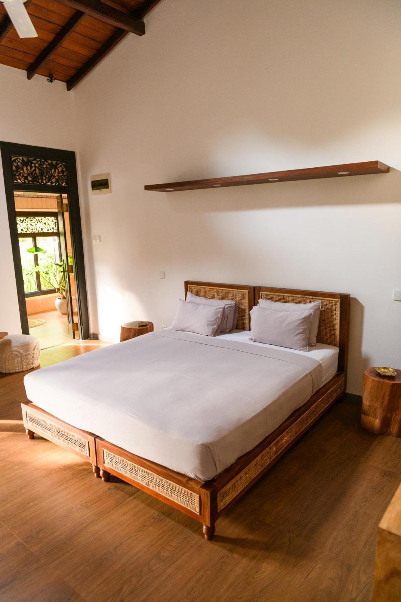 Roots Retreat Hotel Unawatuna Kültér fotó