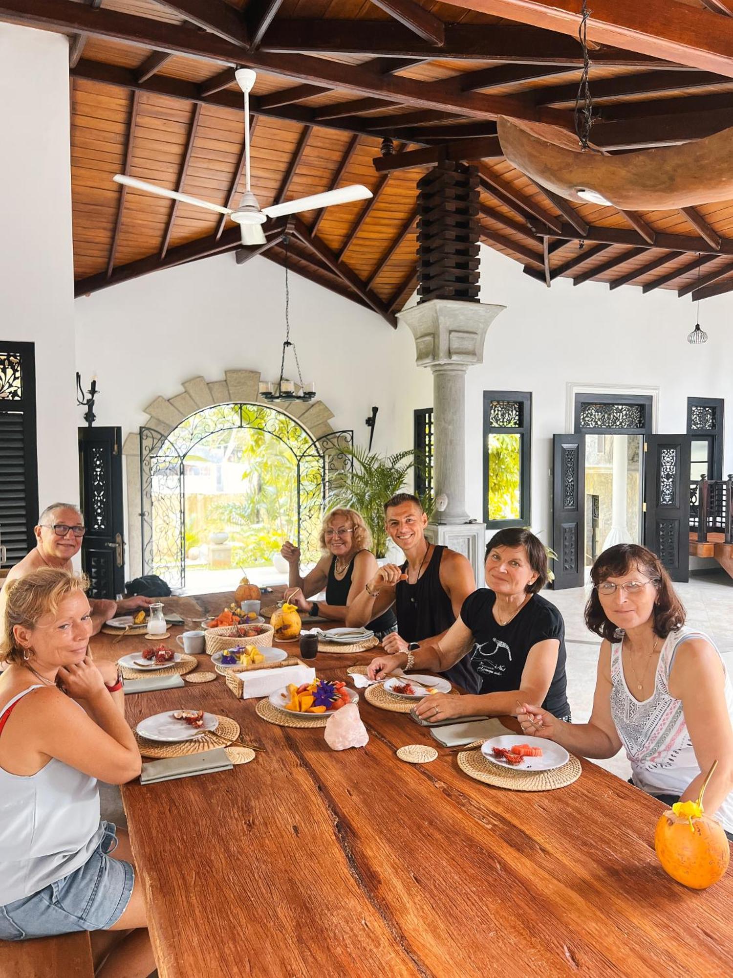 Roots Retreat Hotel Unawatuna Kültér fotó